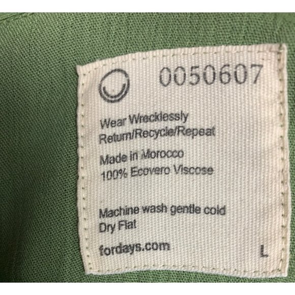 For Days Short Sleeve Utility Romper - Picture 6 of 7